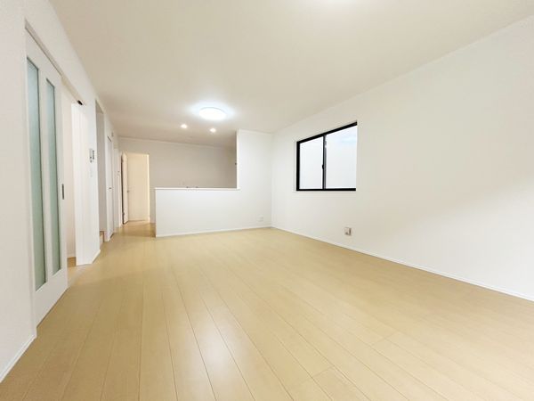豊田市鴛鴨町深迫 B号棟 リビング 豊田市鴛鴨町深迫 B号棟 リビング