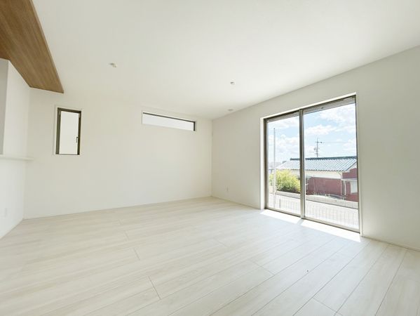 豊田市栄町4丁目 1号棟 リビング 豊田市栄町4丁目 1号棟 リビング