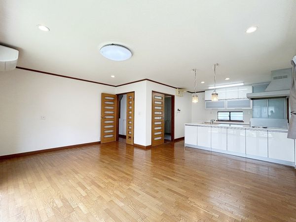豊田市京ケ峰2丁目 リビング リビング