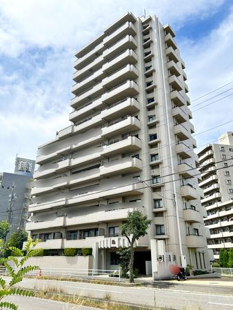 グローリアスタウン聖心 壱番館 外観