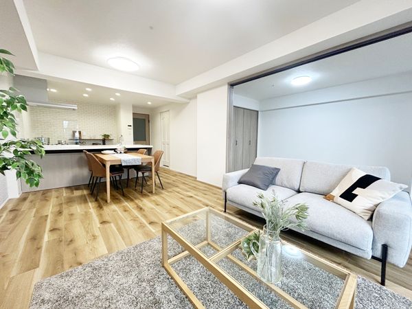 ライオンズガーデン豊田寿町 リビング ライオンズガーデン豊田寿町 リビング