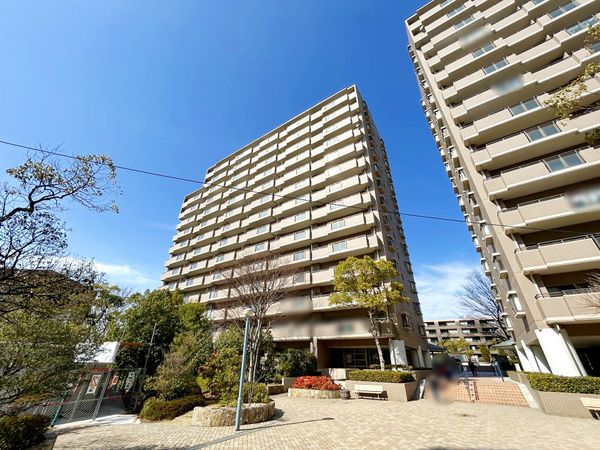 野村三好ヶ丘ヒルズ 弐番館 外観 野村三好ヶ丘ヒルズ 弐番館 外観