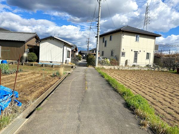 岡崎市北野町字西山畔 土地 前面道路含む外観 岡崎市北野町字西山畔 土地 前面道路含む外観
