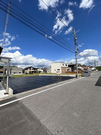 岡崎市河原町 B区画 前面道路含む外観 岡崎市河原町 B区画 前面道路含む外観