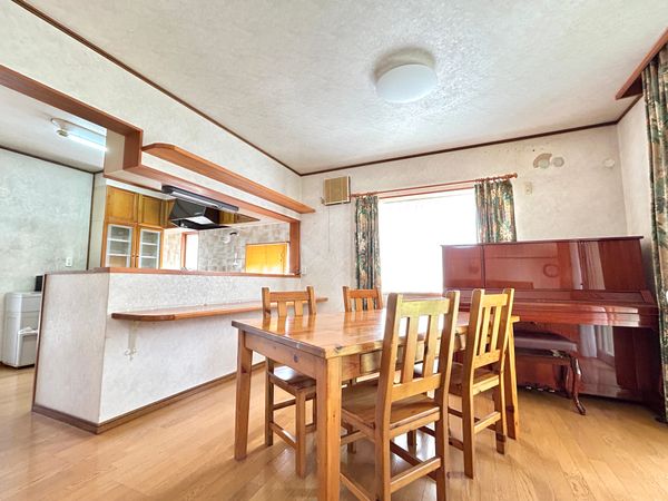岡崎市大和町字桑子 戸建 リビング