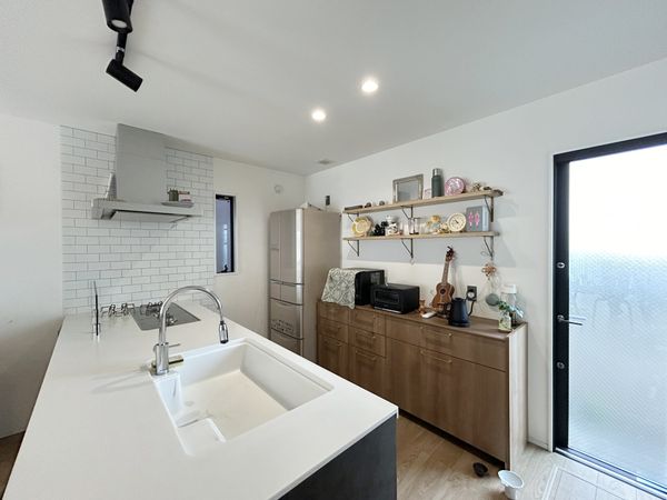 岡崎市久後崎町字鳩部屋 戸建 キッチン 岡崎市久後崎町字鳩部屋 戸建 キッチン