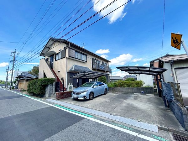 岡崎市元欠町5丁目 戸建 前面道路含む外観