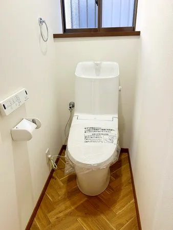 温水洗浄便座の１階トイレ