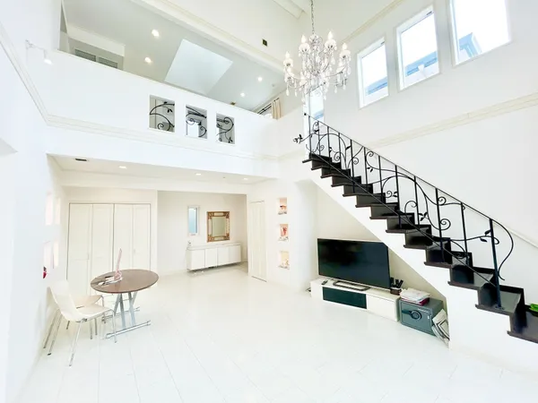 DENDO製全館空調システムを採用しており、いつでも快適な空間でお過ごしいただけます。