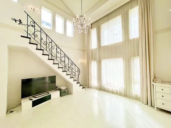 DENDO製全館空調システムを採用しており、いつでも快適な空間でお過ごしいただけます。