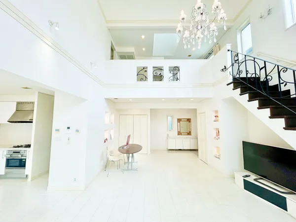 DENDO製全館空調システムを採用しており、いつでも快適な空間でお過ごしいただけます。