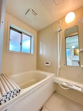 【浴室】リフォームにて、風呂交換済み。