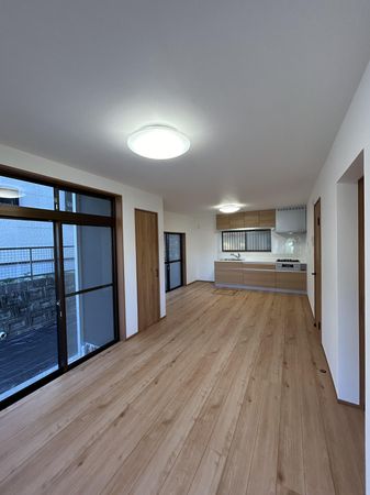 岡崎市百々町字池ノ入 戸建 リビング リビング