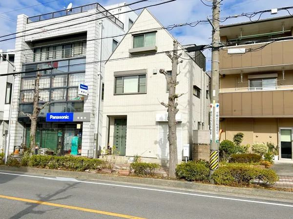 ヘーベルハウス施工の一戸建です