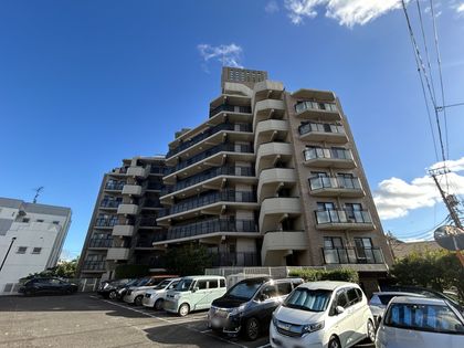 バンベール明大寺 外観