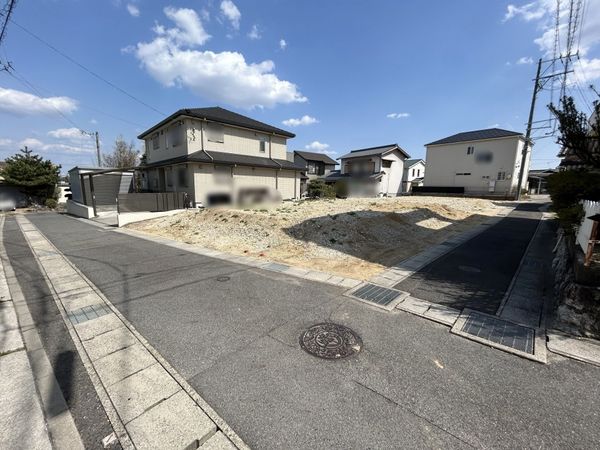 東郷町大字春木字中通屋敷 土地 前面道路含む外観 東郷町大字春木字中通屋敷 土地 前面道路含む外観