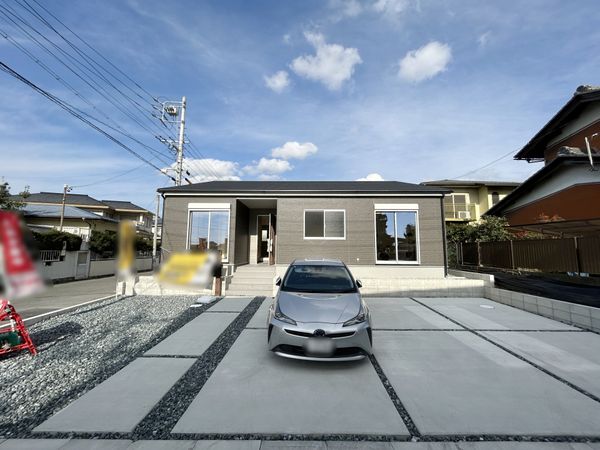 東郷町白鳥1丁目 2号棟 外観