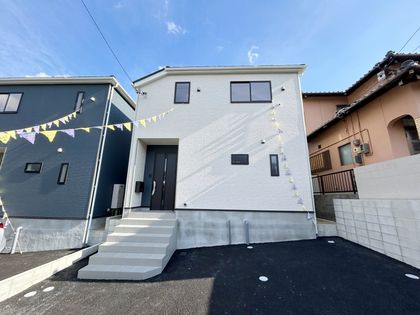 東郷町白鳥 第8 2号棟 外観