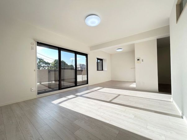 ダイアパレス日進 リビング ダイアパレス日進 リビング