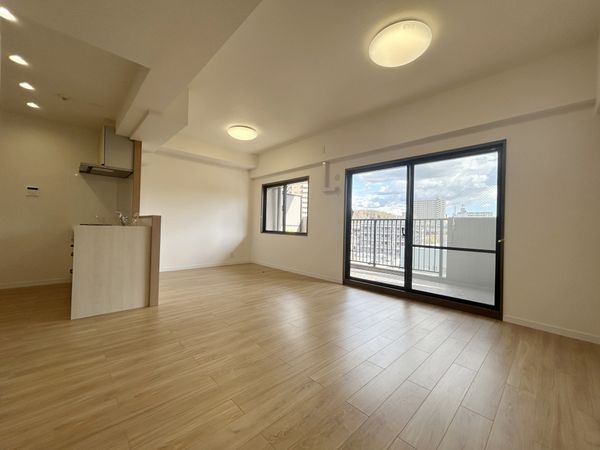 ファミール日進参番館 リビング