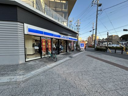 ユニーブル東岡崎 ローソン東岡崎駅前店(約600m) ローソン東岡崎駅前店(約600m)