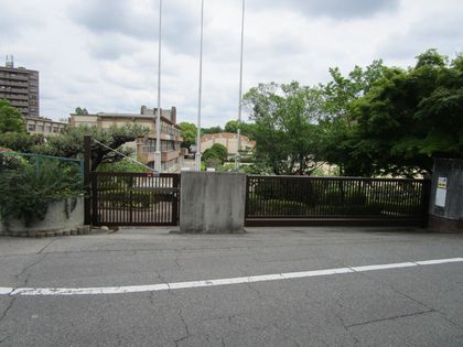 ユニーブル東岡崎 岡崎市立三島小学校(約210m) 岡崎市立三島小学校(約210m)