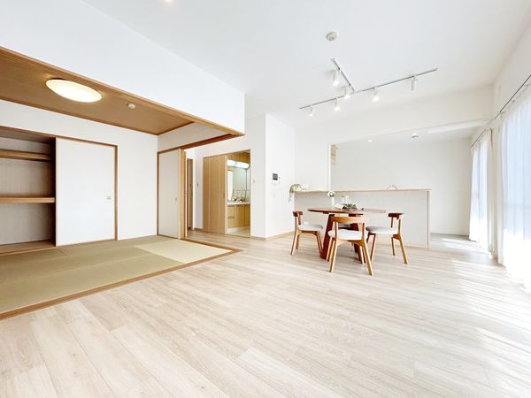 エルシエロ日進 天空の館 リビング エルシエロ日進 天空の館 リビング