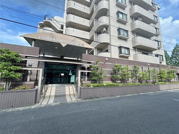 グローリアスヒルズ日進第6 外観