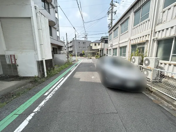 北側道路は幅員約6.0m
