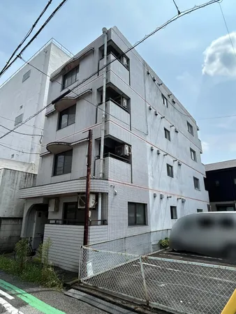 敷地面積約31坪、建物は現況渡し（居住者は退去します）となります