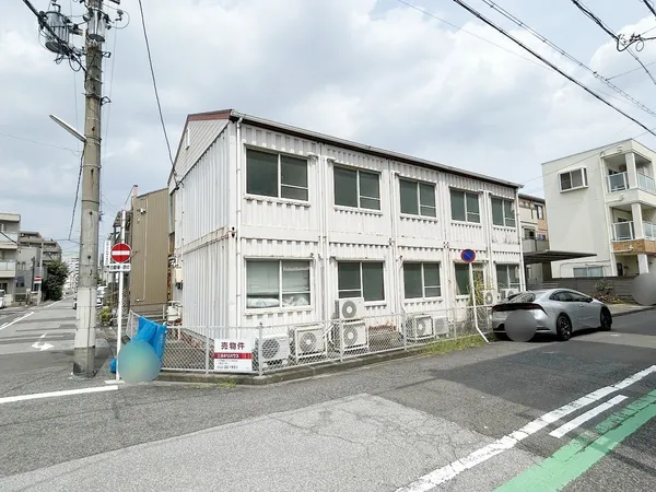 一宮総合駅まで徒歩7分！敷地面積約57坪、南西角の整形地です。建物解体更地渡しですので、住宅用・商業ビル用地としてご検討ください