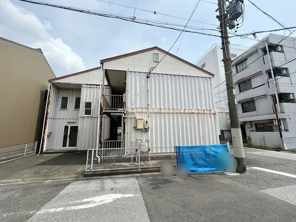 一宮総合駅まで徒歩7分！敷地面積約57坪、南西角の整形地です。建物解体更地渡しですので、住宅用・商業ビル用地としてご検討ください