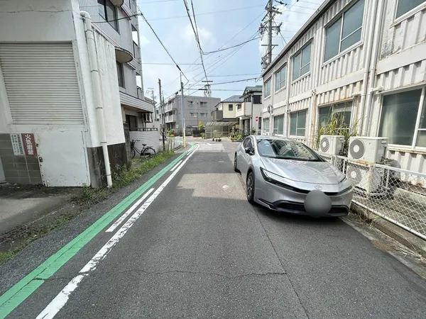 南側道路は幅員約6.0m