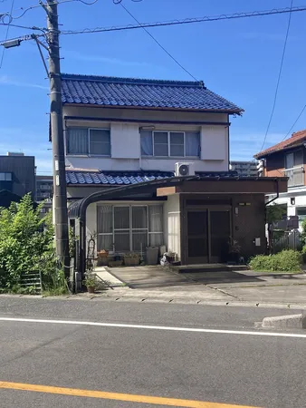 名鉄「西一宮」駅徒歩3分、一宮総合駅徒歩12分、敷地面積:約78坪、建築条件はありません