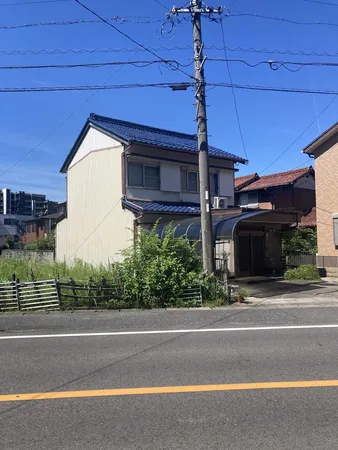 名鉄「西一宮」駅徒歩3分、一宮総合駅徒歩12分、敷地面積:約78坪、建築条件はありません