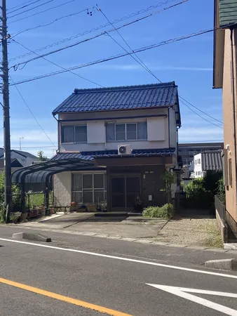 名鉄「西一宮」駅徒歩3分、一宮総合駅徒歩12分、敷地面積:約78坪、建築条件はありません