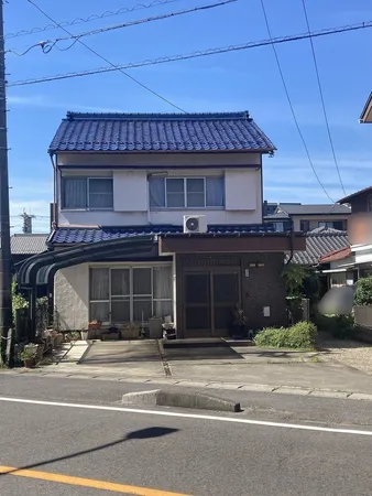 名鉄「西一宮」駅徒歩3分、一宮総合駅徒歩12分、敷地面積:約78坪、建築条件はありません