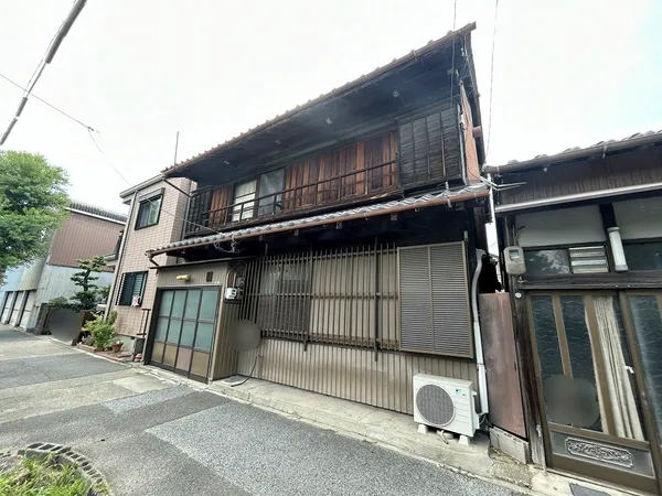 敷地面積：約41坪、整形地、建物解体更地渡し、建築条件付き土地ではありません。