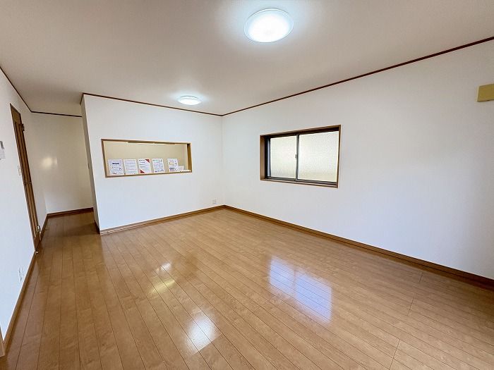 一宮市丹陽町外崎・戸建 リビング リビング