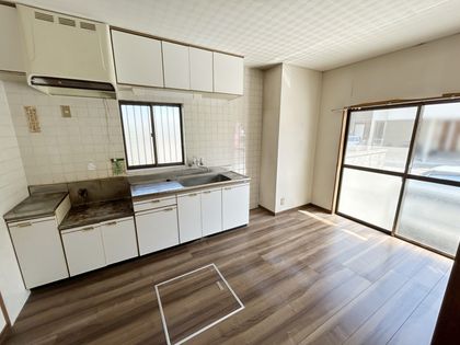 一宮市花池2丁目 戸建 リビング