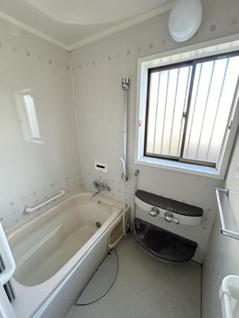 一宮市花池2丁目 戸建 バス バス