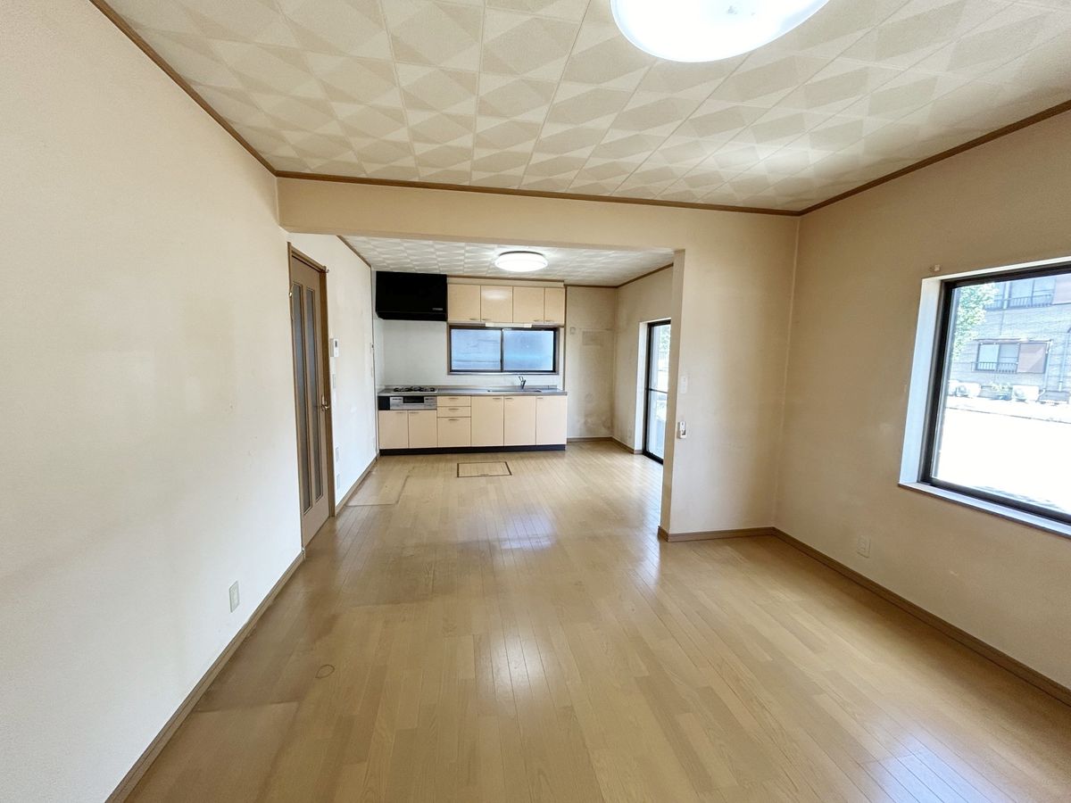 一宮市中島通5丁目 戸建 リビング リビング