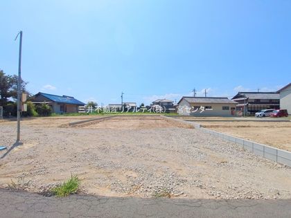 稲沢市平和町・3号棟 駐車場