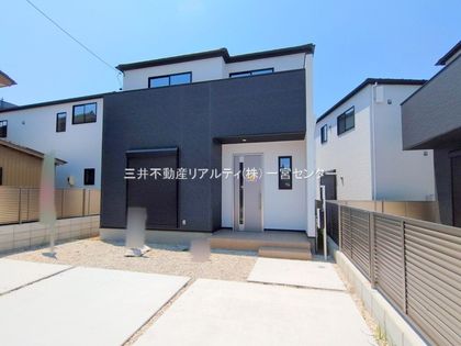 一宮市木曽川町玉ノ井字四ツ辻東 5号棟 外観