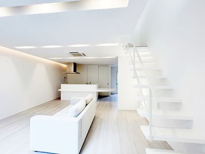 一宮市苅安賀1丁目 リビング