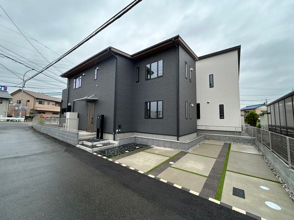 宮市木曽川町黒田字北沼 B 外観