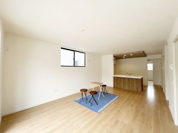 一宮市木曽川町里小牧 2号棟 リビング 一宮市木曽川町里小牧 2号棟 リビング
