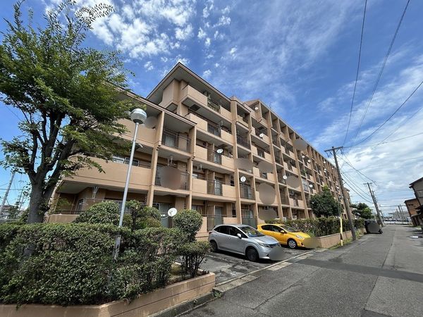 エスポア稲沢 外観