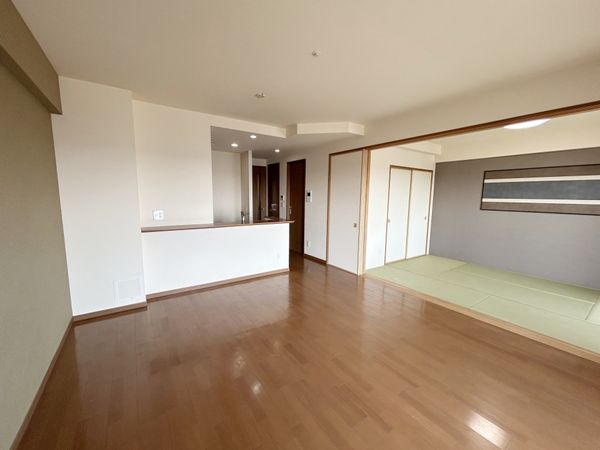 プレミアムフォート稲沢 リビング プレミアムフォート稲沢 リビング