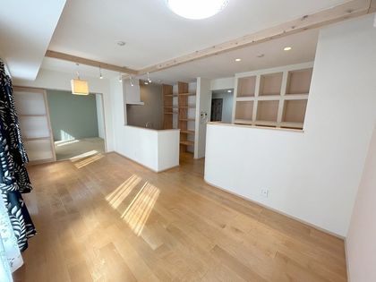 メゾンシャルドネ一宮駅前 リビング